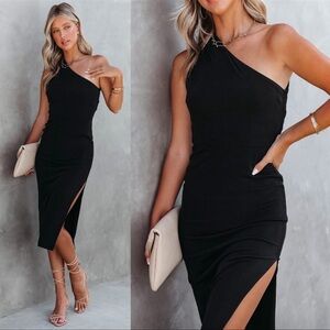 VICI Collection Queen of the Night One Shoulder Cut Out Midi Black dress Size M